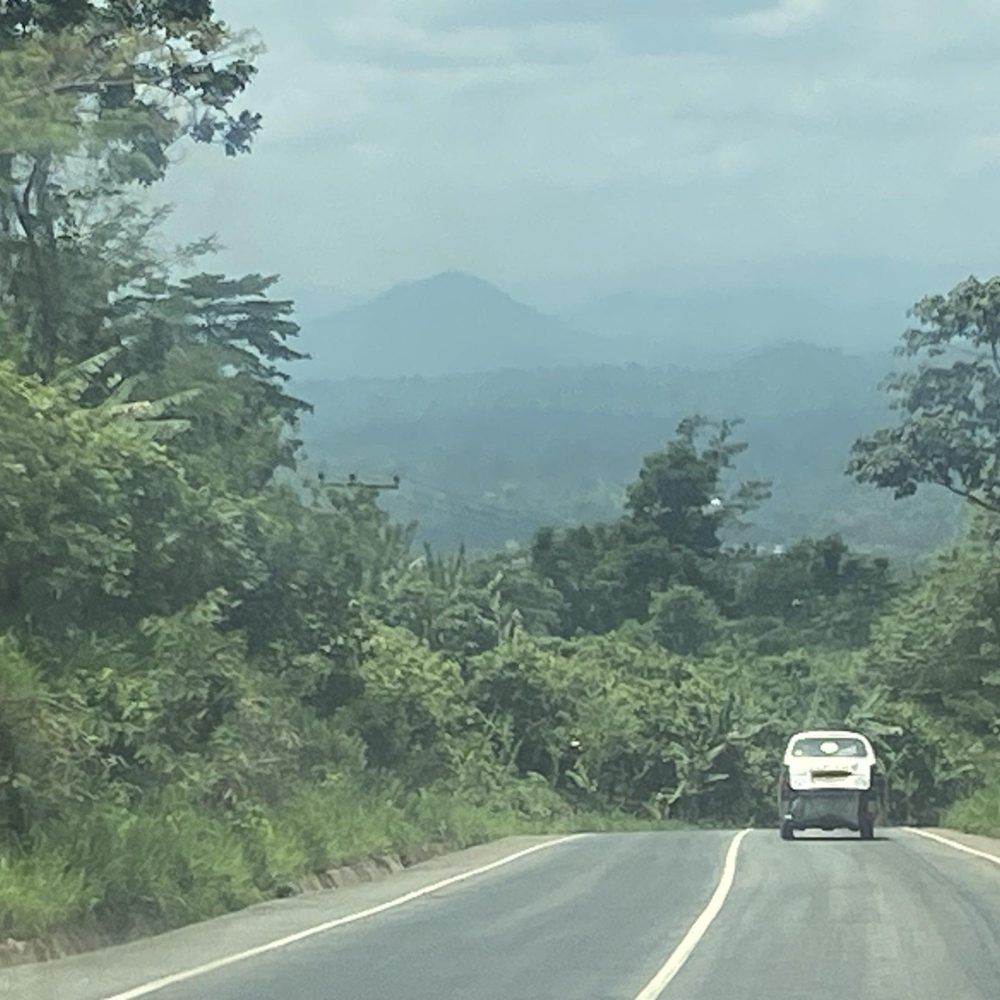 Road from Begoro